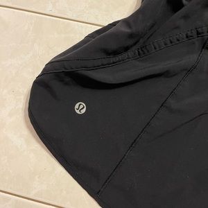 Lululemon Track That shorts 5”